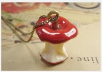 Sautoir fantaisie Trognon de pomme